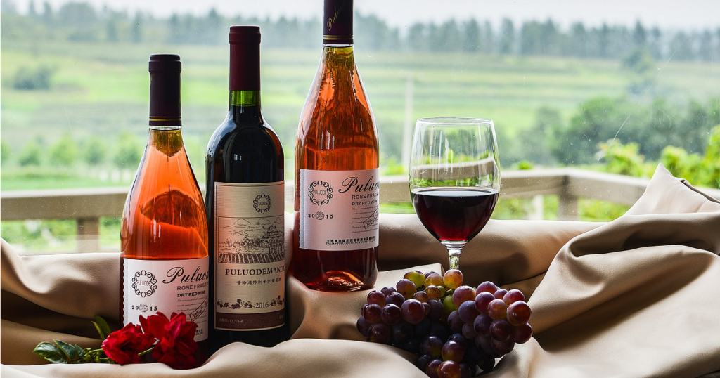 年は買うべき ボジョレーヌーボー評価がわかるキャッチコピーまとめ Natulink